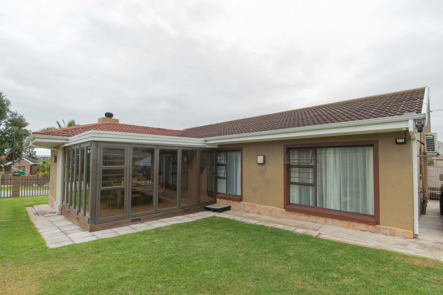 3 Bedroom Property for Sale in Rowallan Park Eastern Cape